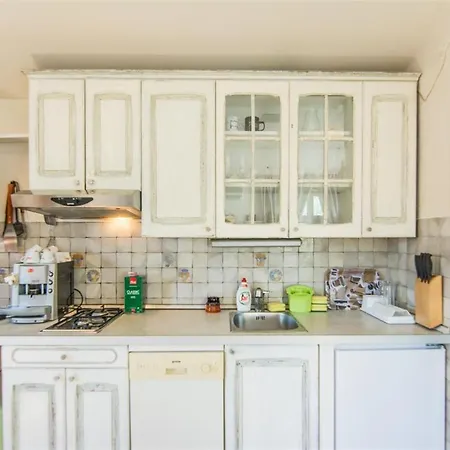 Ana ヴィラ ザダル